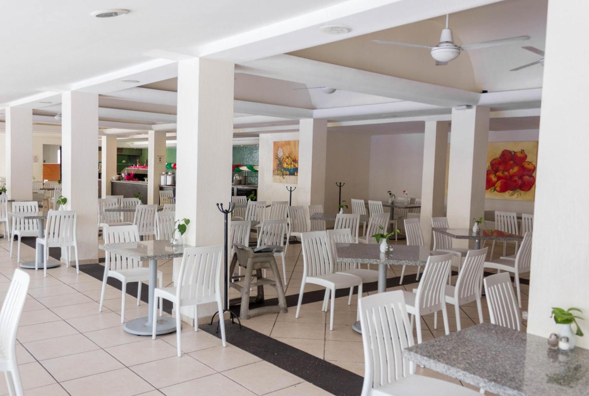 Plaza Pelicanos Club Beach Resort All Inclusive Puerto Vallarta Buitenkant foto